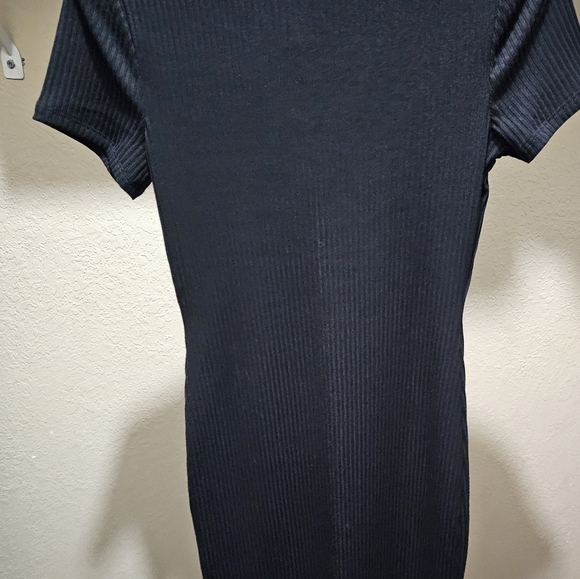 Guess Eco Raylynn Henley Ribbed Dress NWT - Black/Small - Picture 3 of 12